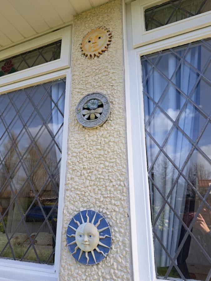 Beach & Tonic Beachside Chalet Humberston Εξωτερικό φωτογραφία